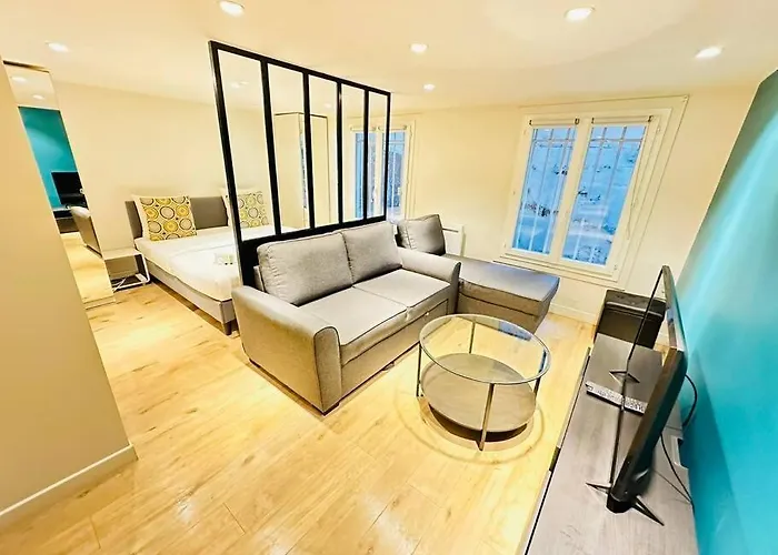 Great Flat In Center Of Apartment Paris